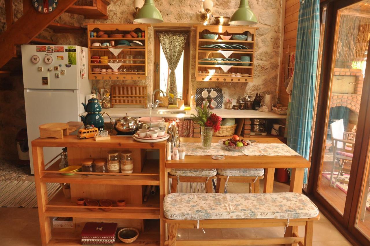 Ambar Evleri Villa Kalkan Buitenkant foto